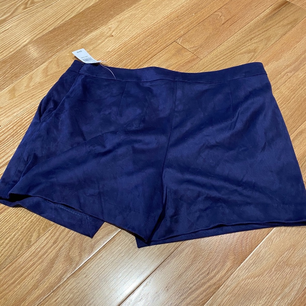 NWT blue skort - Picture 3 of 5